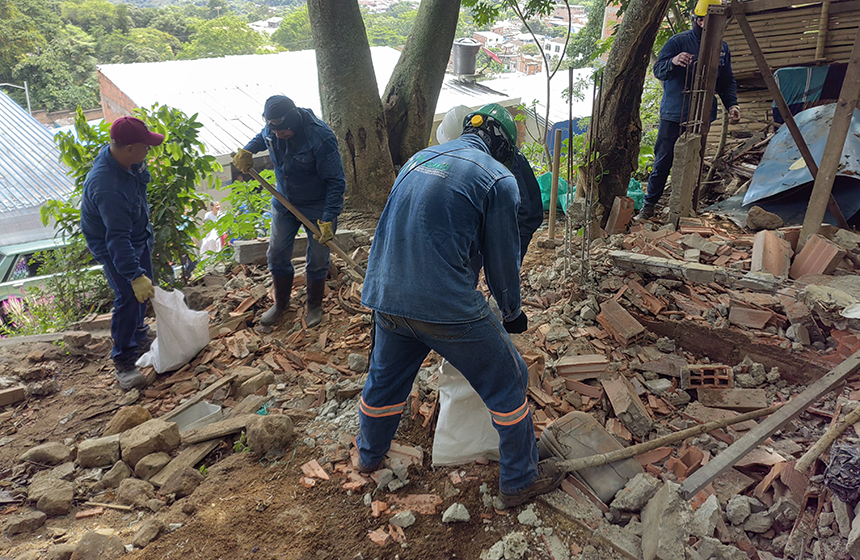 Recuperación del predio “El Bosque” en el marco del DRMI de Bucaramanga