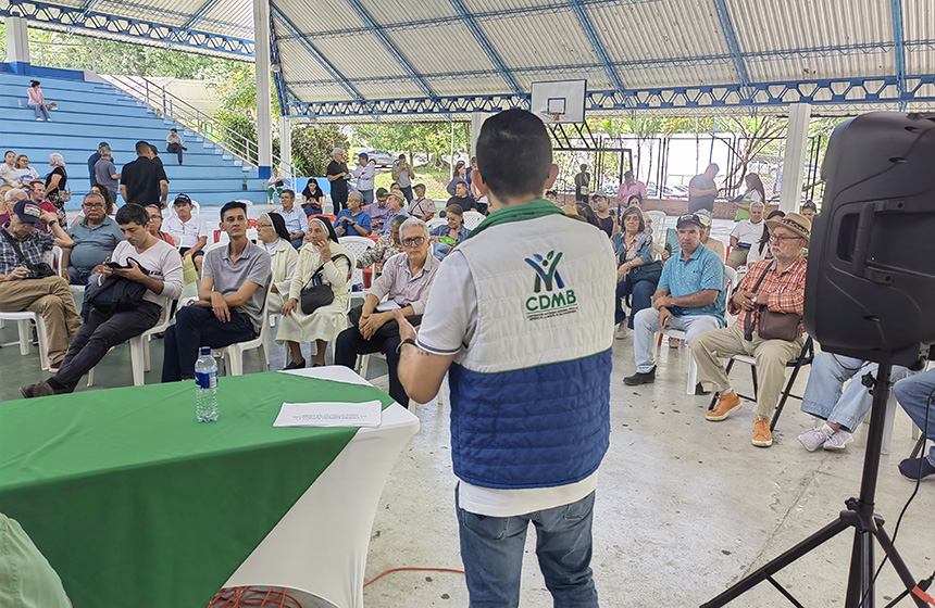 CDMB, EMPAS y Alcaldías de Piedecuesta y Floridablanca ejecutan plan integral para recuperación de la quebrada Mensulí
