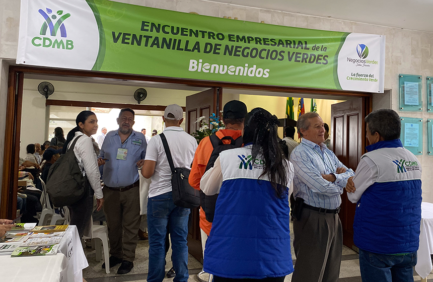 CDMB impulsa la economía sostenible con exitoso encuentro empresarial de la Ventanilla de Negocios Verdes
