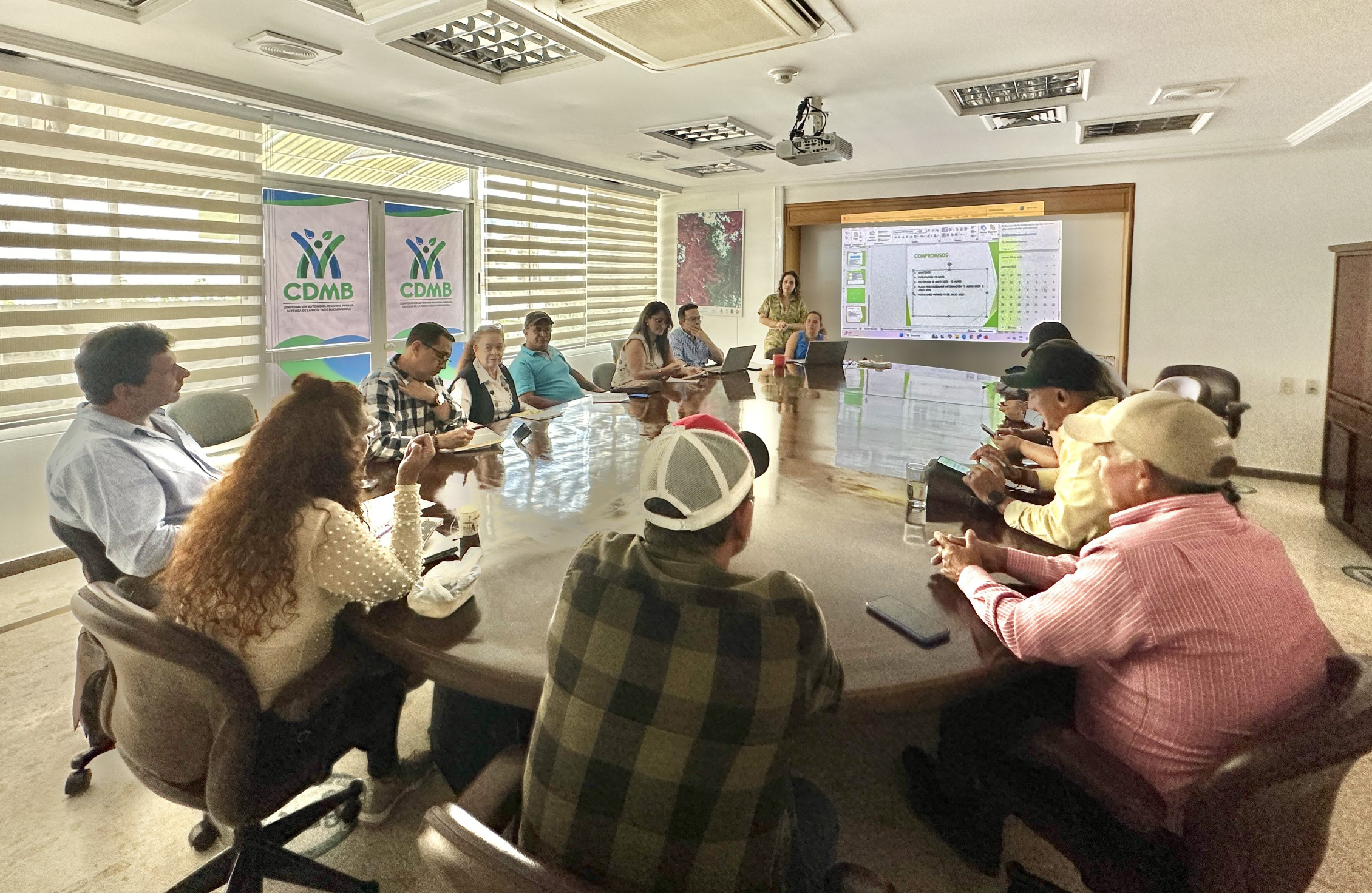 ¿Cumple con los requisitos? Postúlese para formar parte de los consejos de cuenca en jurisdicción CDMB